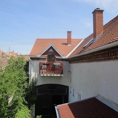 Guest House Ringhofer Vendeghaz Шопрон Екстер'єр фото
